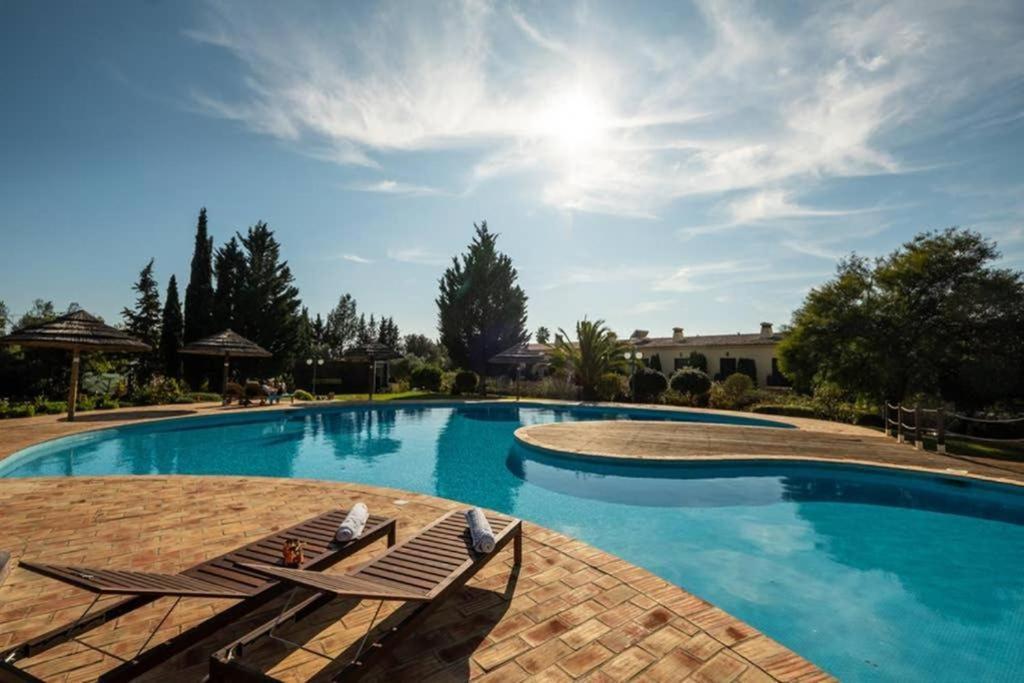 Country Chic Duplex In Algarve Appartement Pêra Buitenkant foto
